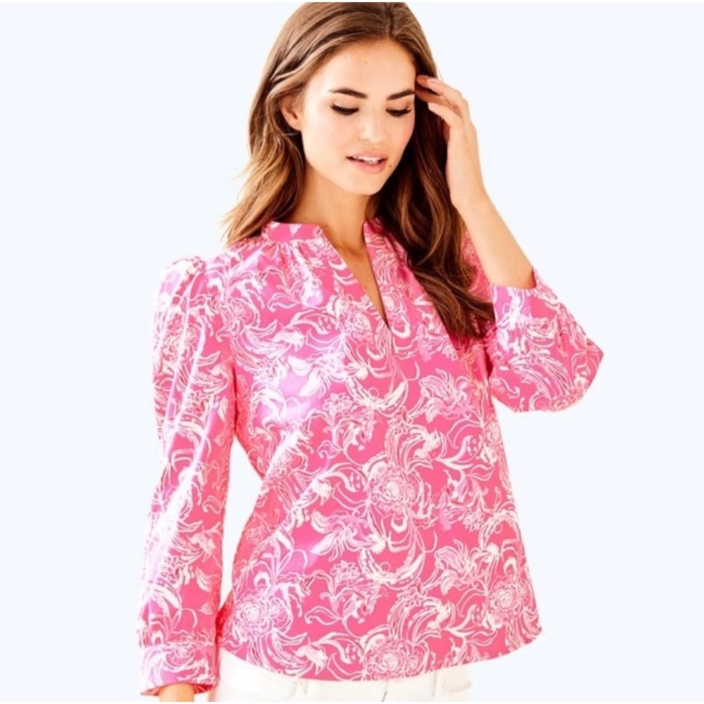 NWT Goop x Lilly Pulitzer Blouse in “Kiss Kiss”
